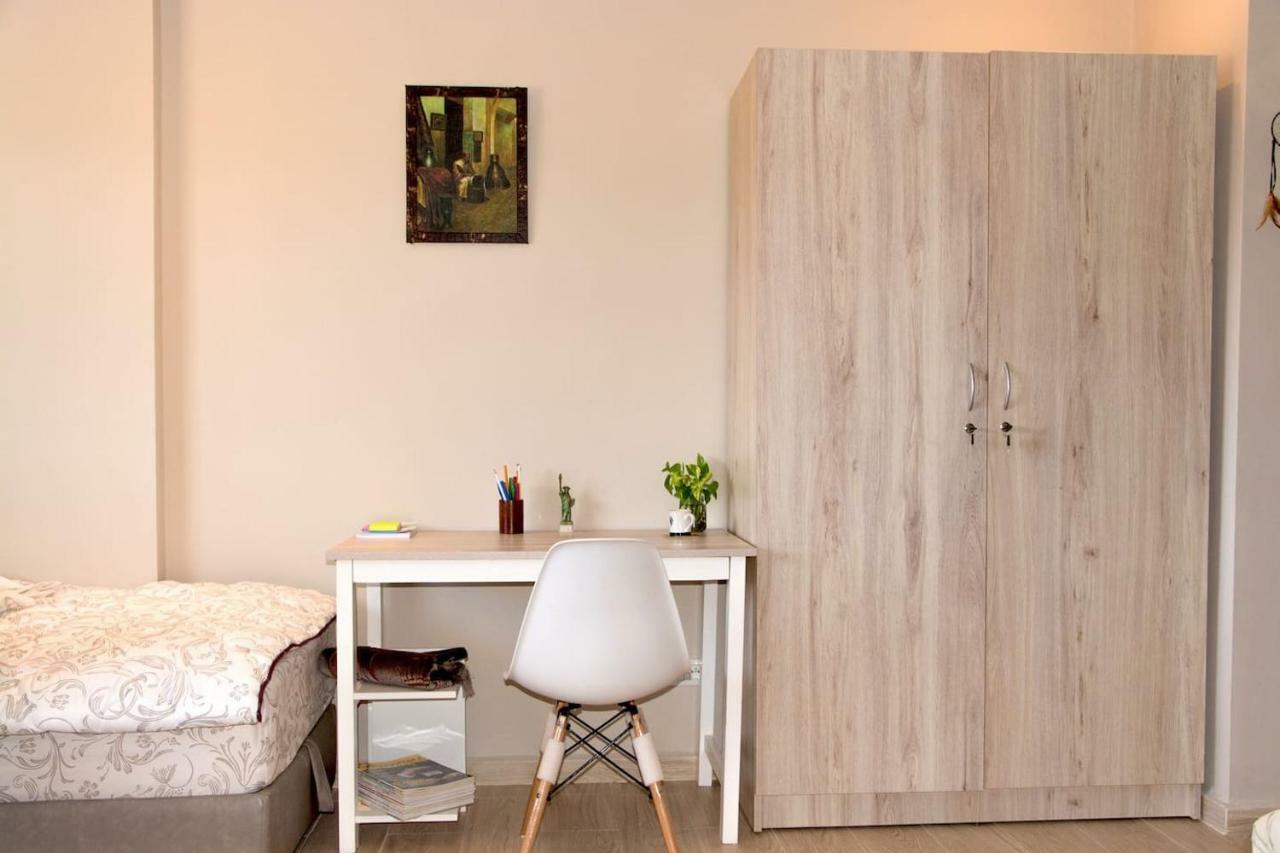 Beau Studio, Cozy, Quartier Vivant, Proche De Tous Apartment Oujda Bagian luar foto