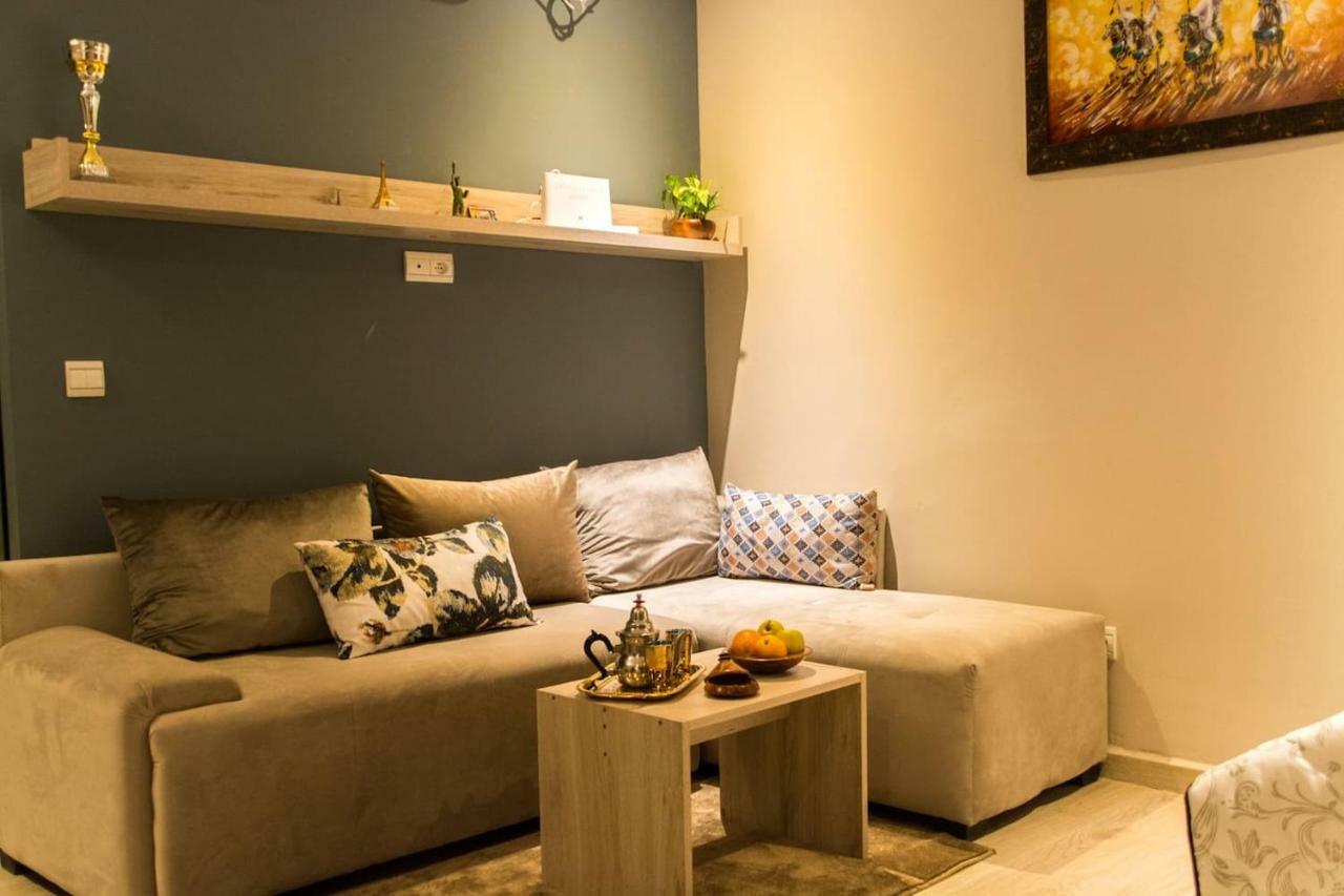 Beau Studio, Cozy, Quartier Vivant, Proche De Tous Apartment Oujda Bagian luar foto