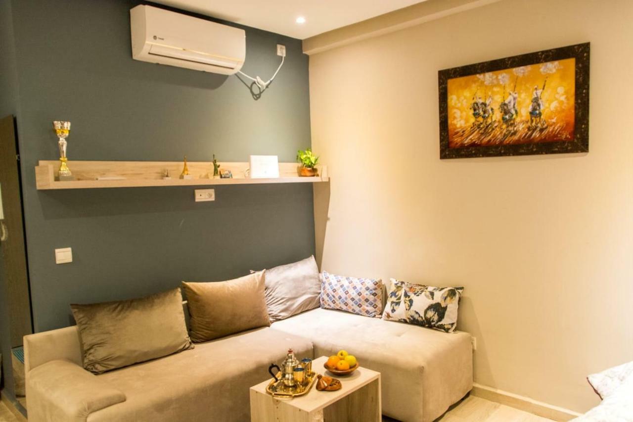 Beau Studio, Cozy, Quartier Vivant, Proche De Tous Apartment Oujda Bagian luar foto