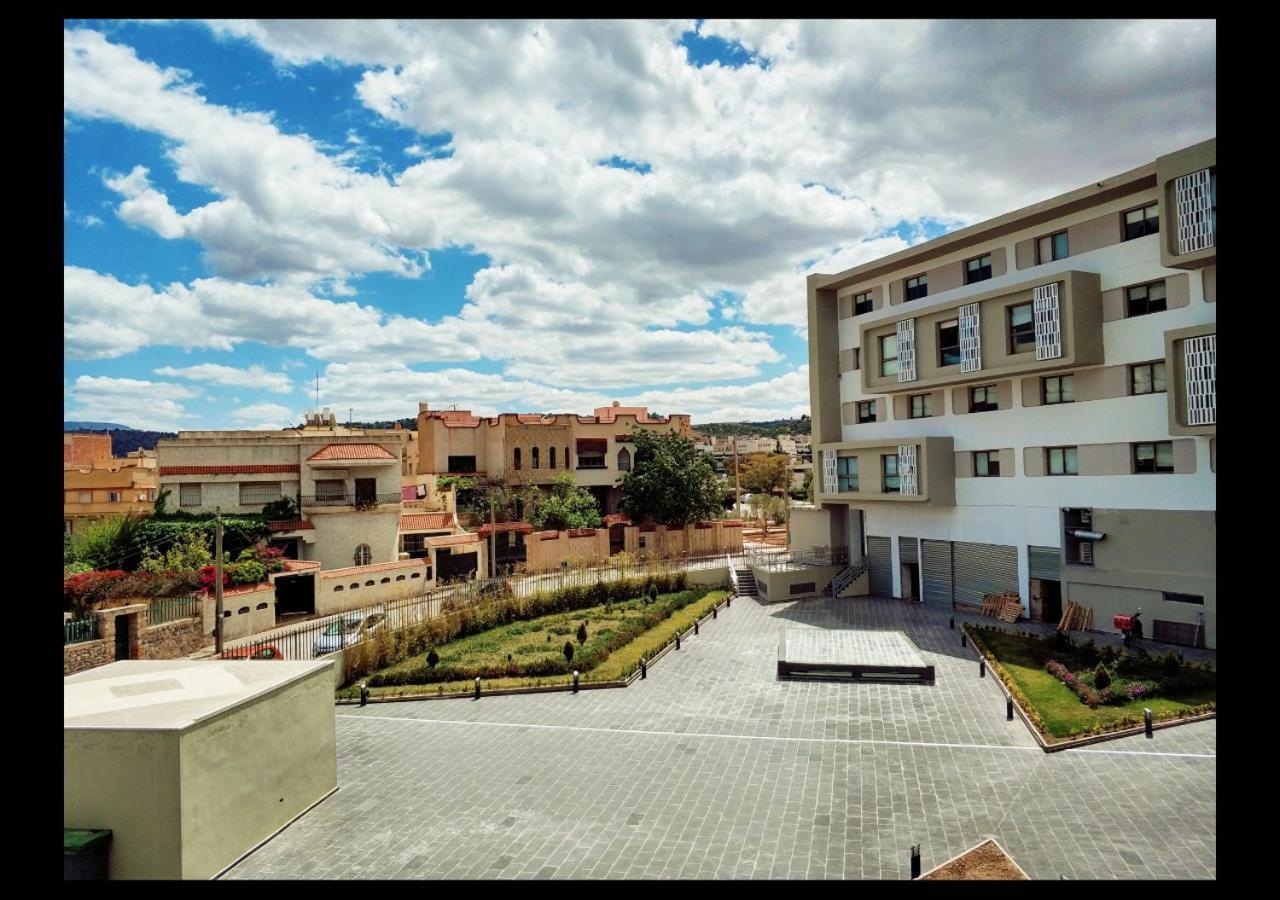 Beau Studio, Cozy, Quartier Vivant, Proche De Tous Apartment Oujda Bagian luar foto